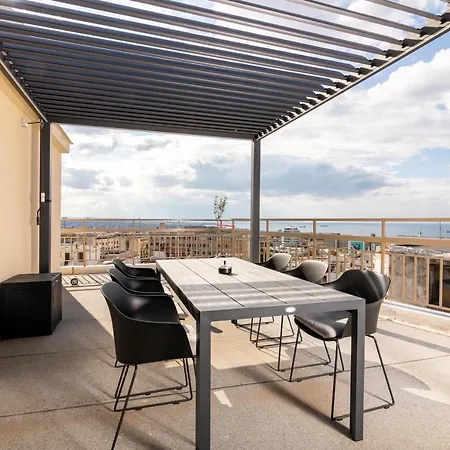 F & B Collection- 360 View Tiny Penthouse Thessaloniki